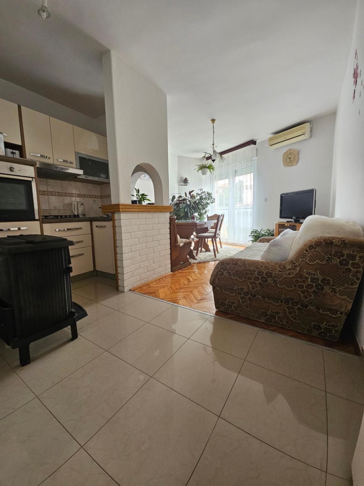 Apartman Noa Knin Exteriér fotografie