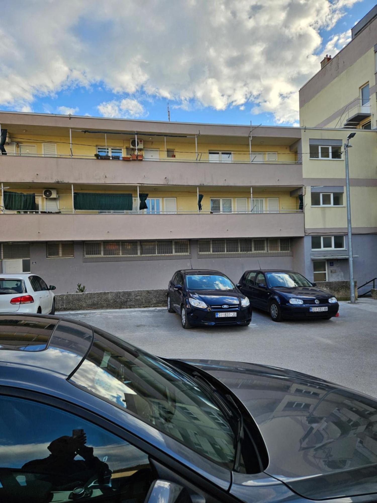 Apartman Noa Knin Exteriér fotografie